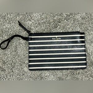 Kate Spade-Fairmount Square Slim Bee Wristlet-White/Black